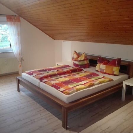 Obere Ferienwohnung Asshoff Zwischen Odenwald, Taubertal Und Bauland Berolzheim Екстериор снимка